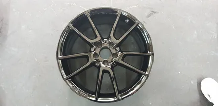 벤츠 C43 AMG 순정 휠 4개 실버색상 에서 블랙 유광 색상변경     도색 복원 청주휠복원 청주휠수리 / 청주시 서원구