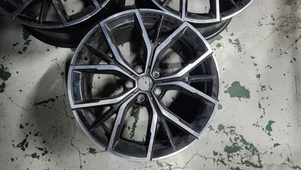 BMW 530i 19인치 순정 휠 3개 컷팅 복원 휠 굴절 수리 청주휠복원 청주휠수리 / 청주시 서원구