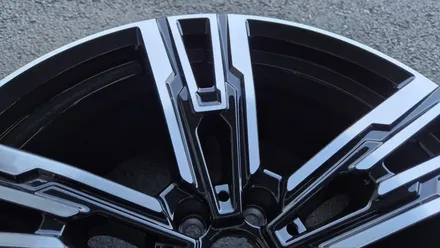 BMW 740i 21인치 순정휠 1개 컷팅복원 청주휠수리 청주 휠복원 청주휠복원 / 청주시 서원구