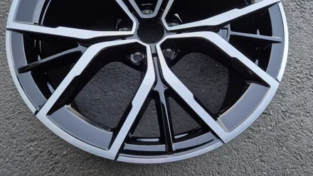 BMW 530i 19인치 순정휠 1개 컷팅복원  청주 휠복원  청주휠수리   청주휠복원 / 청주시 서원구