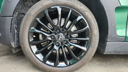 BMW 미니 블랙유광 휠복원 / 청주시 서원구