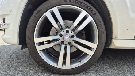 벤츠 GLK220 CDI 20인치 순정휠 1개 컷팅복원  청주휠복원 청주휠수리 청주 휠복원 / 청주시 서원구