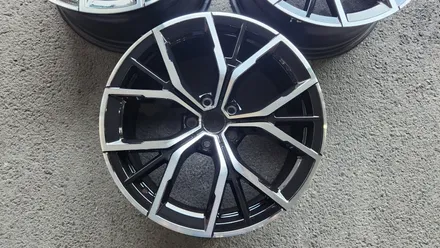 BMW 530i 19인치 순정 휠 3개 컷팅 복원 휠 굴절 수리 청주휠복원 청주휠수리 / 청주시 서원구