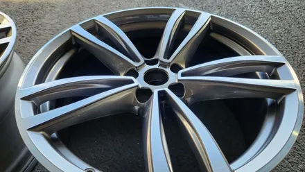 BMW 740Ld 19인치 순정휠 2개 컷팅복원 청주휠복원 청주휠수리 / 청주시 서원구
