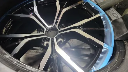BMW 530i 19인치 순정 휠 3개 컷팅 복원 휠 굴절 수리 청주휠복원 청주휠수리 / 청주시 서원구