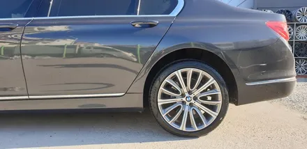 BMW 750Li 20인치 휠 4개 복원 / 청주시 서원구