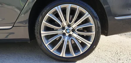 BMW 750Li 20인치 휠 4개 복원 / 청주시 서원구