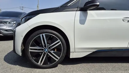 BMW i3 20인치 순정휠 굴절수리 휠굴절 휠파손 청주 휠복원 청주휠수리  청주휠복원 / 청주시 서원구