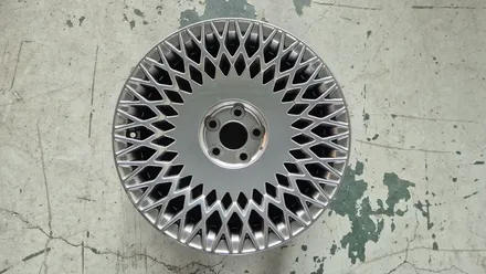 제네시스 G90 19인치 스파터링휠 1개 복원  청주 휠복원  청주휠수리  청주휠복원 / 청주시 서원구