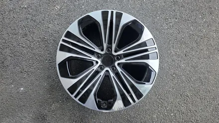 벤츠 E350e 19인치 순정휠 1개 컷팅복원  청주휠복원 청주휠수리 청주 휠복원 / 청주시 서원구