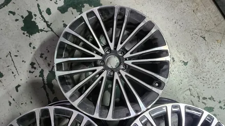 벤츠 S350d 19인치 순정휠 3개 컷팅복원 청주휠복원 청주휠수리 / 청주시 서원구