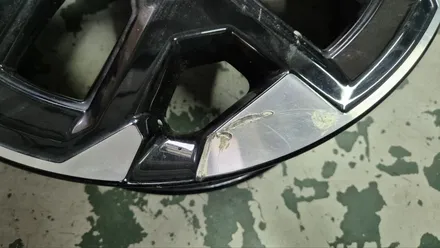 기아 쏘렌토 18인치 순정휠 1개 컷팅복원  청주휠복원  청주휠수리  청주 휠복원 / 청주시 서원구