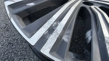 볼보 S90 19인치 순정휠 1개 컷팅복원  청주휠복원 청주휠수리 청주 휠복원 / 청주시 서원구