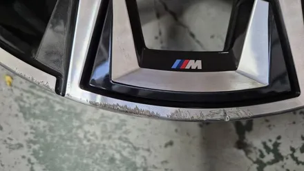 BMW i4 19인치 순정휠 1개 컷팅복원  청주 휠복원  청주휠수리  청주휠복원 / 청주시 서원구