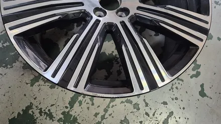 볼보 S90 20인치 순정휠 1개 컷팅복원  청주휠복원 청주휠수리 청주 휠복원 / 청주시 서원구