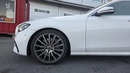 벤츠 E350 20인치 순정휠 휠크렉수리 휠크렉 휠크랙  청주휠복원 청주휠수리 청주 휠복원 / 청주시 서원구