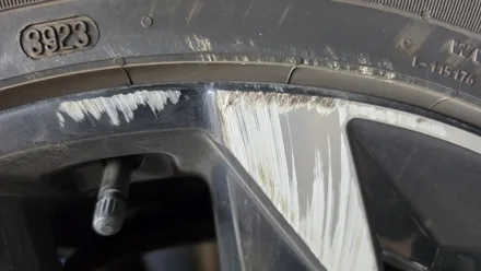 기아 쏘렌토 MQ4 20인치 순정휠 1개 컷팅복원  청주휠복원 청주휠수리 청주 휠복원 / 청주시 서원구