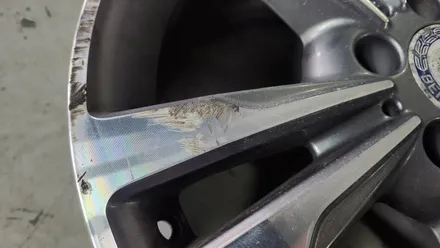 벤츠 E220d 17인치 순정휠 4개 컷팅복원 청주휠복원 청주휠수리 청주 휠복원 / 청주시 서원구