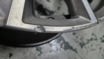 BMW X7 22인치 순정휠 1개 컷팅복원 청주 휠복원 청주휠수리  청주휠복원 / 청주시 서원구