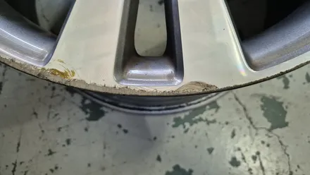 벤츠 S500 19인치 순정휠 1개 컷팅복원  청주휠복원 청주휠수리 청주 휠복원 / 청주시 서원구