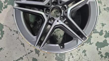 벤츠 GLC300e 19인치 순정휠 1개 컷팅복원  청주휠복원 청주휠수리 청주 휠복원 / 청주시 서원구
