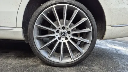 벤츠 E220d 20인치 순정휠 휠크랙수리 휠크랙 휠크렉  청주휠복원 청주휠수리 청주 휠복원 / 청주시 서원구