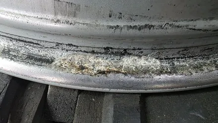 벤츠 S500 19인치 순정휠 휠부식수리 휠부식 청주휠복원 청주휠수리 청주 휠복원 / 청주시 서원구