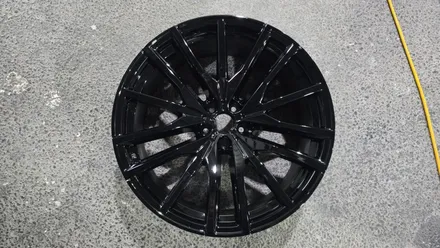 BMW X6 40d 22인치 블랙유광휠 1개 도색복원  청주휠복원 청주휠수리 청주 휠복원 / 청주시 서원구