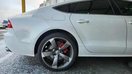 아우디 A7 3.0TDI 20인치 순정휠1개 크랙수리 크렉수리 청주휠복원 청주휠수리 / 청주시 서원구