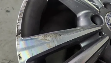 벤츠 E220d 17인치 순정휠 4개 컷팅복원 청주휠복원 청주휠수리 청주 휠복원 / 청주시 서원구