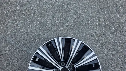 볼보 S90 19인치 순정휠 1개 컷팅복원  청주휠복원 청주휠수리 청주 휠복원 / 청주시 서원구