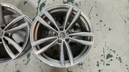 BMW 740Ld 19인치 순정휠 2개 컷팅복원 청주휠복원 청주휠수리 / 청주시 서원구
