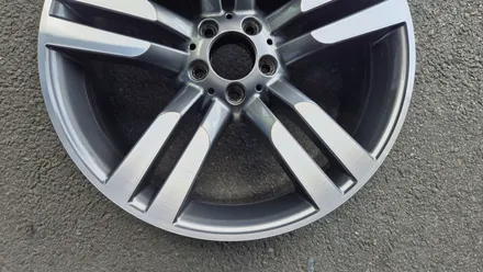 벤츠 GLK220 CDI 20인치 순정휠 1개 컷팅복원  청주휠복원 청주휠수리 청주 휠복원 / 청주시 서원구
