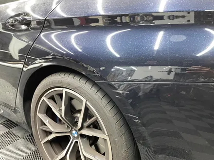 창원 BMW530i 스크레치로 인한 흠집!! 광택전문점 CW디테일링에서 깔끔하게 복원 가능합니다 / 창원,마산,경남