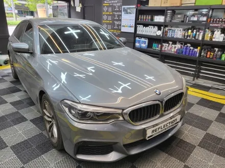 BMW 520d 세차 대전시 동구 용전동 리플렉션 디테일링 광택 유리막 코팅 / 대전 동구