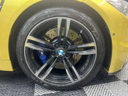BMW M4 세차 대전시 동구 용전동 리플렉션 디테일링 광택 유리막 코팅 / 대전 동구