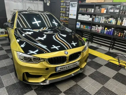 BMW M4 세차 대전시 동구 용전동 리플렉션 디테일링 광택 유리막 코팅 / 대전 동구