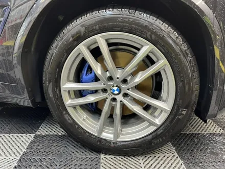 BMW X4 세차 대전시 동구 용전동 리플렉션 디테일링 광택 유리막 코팅 / 대전 대덕구 비래동