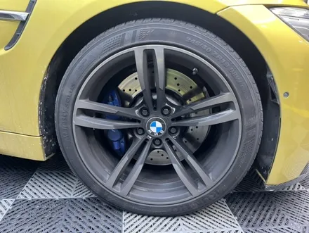 BMW M4 세차 대전시 동구 용전동 리플렉션 디테일링 광택 유리막 코팅 / 대전 동구