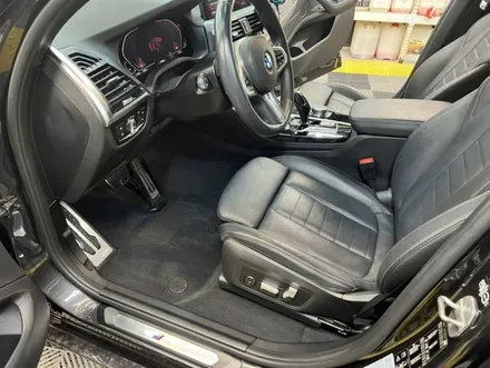 BMW X4 세차 대전시 동구 용전동 리플렉션 디테일링 광택 유리막 코팅 / 대전 대덕구 비래동
