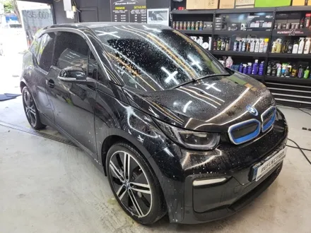 대전시 동구 용전동 리플렉션 디테일링 세차 광택 유리막코팅 BMW I3 (세차) / 대전 대덕구 비래동