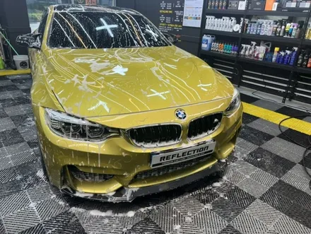 BMW M4 외부세차 대전시 동구 용전동 리플렉션 디테일링 광택 유리막 코팅 / 대전 대덕구 비래동