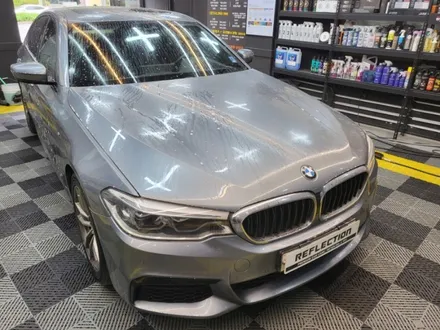 BMW 520d 세차 대전시 동구 용전동 리플렉션 디테일링 광택 유리막 코팅 / 대전 동구