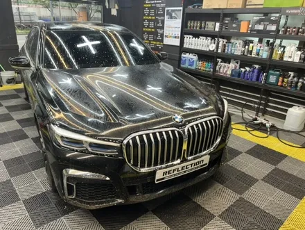 BMW 740ld 세차 대전시 동구 용전동 리플렉션 디테일링 광택 유리막 코팅 / 대전 대덕구 비래동