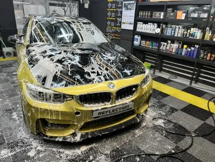 BMW M4 세차 대전시 동구 용전동 리플렉션 디테일링 광택 유리막 코팅 / 대전 동구