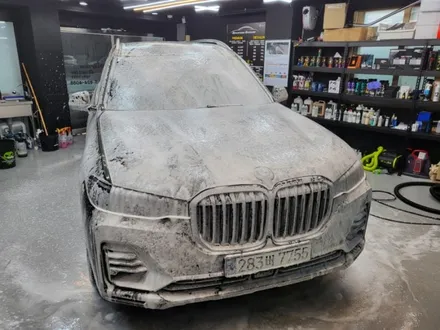 대전시 동구 용전동 리플렉션 디테일링 세차 광택 유리막코팅 BMW X7 / 대전 대덕구 비래동