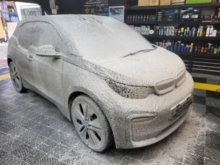 세차 BMW I3 대전시 동구 용전동 리플렉션 디테일링 세차 광택 유리막코팅 / 대전 대덕구 비래동