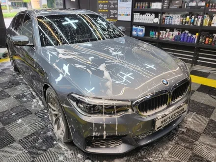 BMW 520d 세차 대전시 동구 용전동 리플렉션 디테일링 광택 유리막 코팅 / 대전 동구