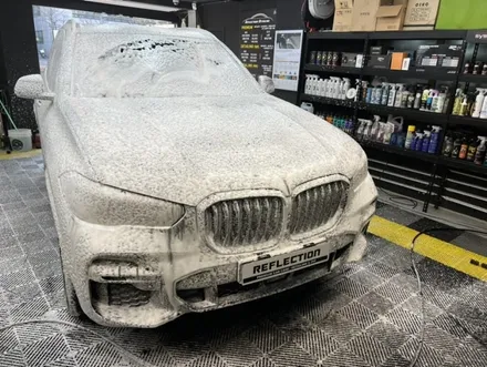 BMW X5 세차 대전시 동구 용전동 리플렉션 디테일링 광택 유리막 코팅 / 대전 동구