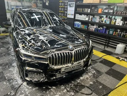 BMW 740ld 세차 대전시 동구 용전동 리플렉션 디테일링 광택 유리막 코팅 / 대전 대덕구 비래동